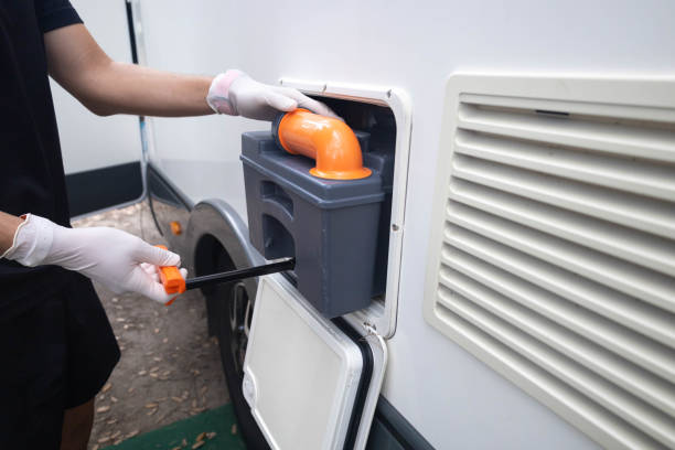 Best Best portable toilet rental  in Lawrence, KS
